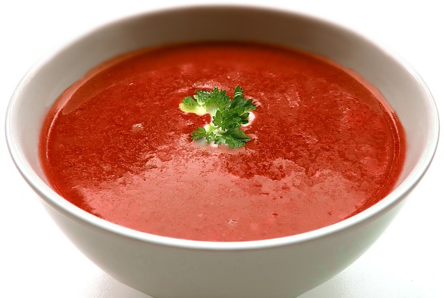 Blagotvoran za imunitet: Evo zašto treba piti sok od paradajza, ali pazite