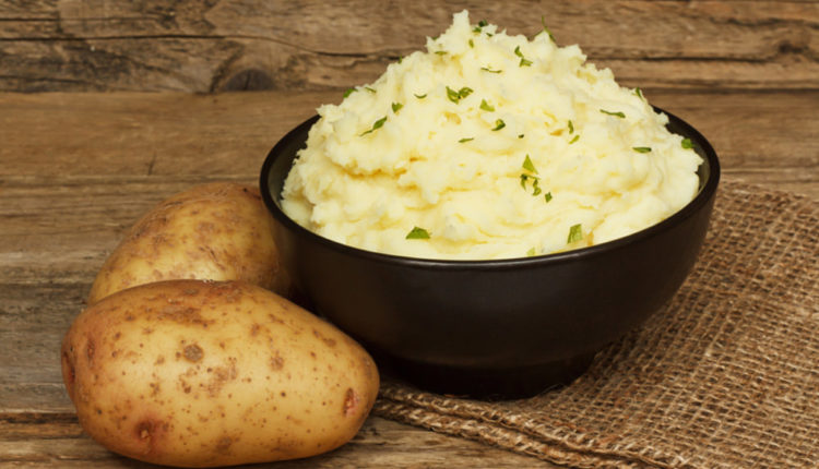Trik za najbolji krompir-pire, za koji vam je potrebno samo 10 minuta