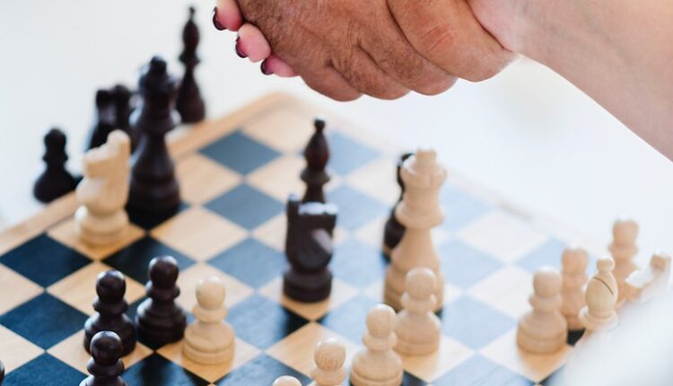 Prvorazredna senzacija: 16-godišnjak pobedio svetskog prvaka u šahu