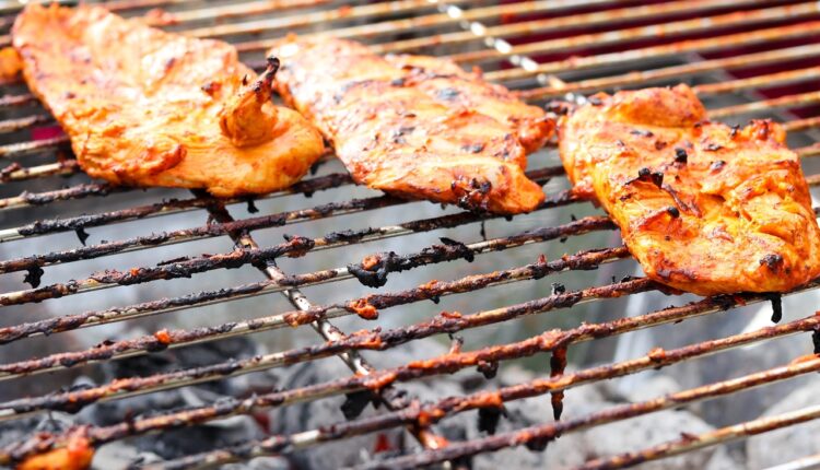 Najveće greške koje pravite kod roštiljanja: ‘Zbog njih i dobro meso loše ispadne’