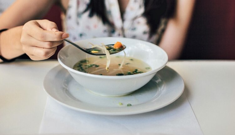 2 namirnice koje dodajete u supe i salate stvaraju tromb