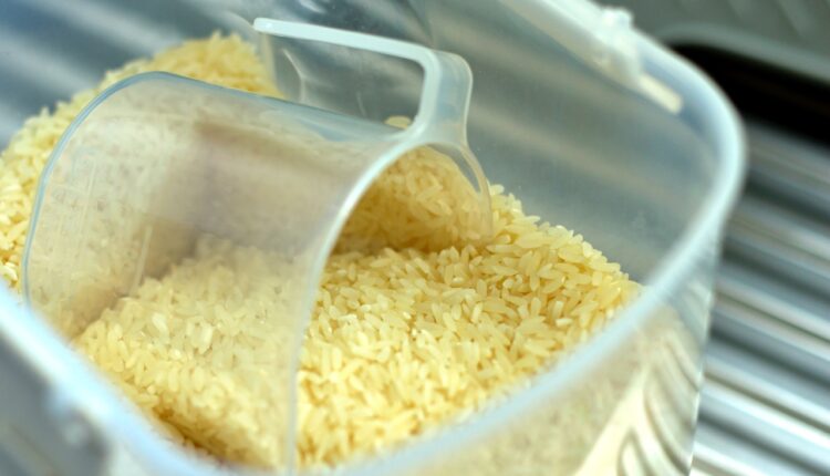 Napunite teglu pirinčem i dodajte ovaj sastojak: Dobićete prirodni osveživač, mnogo bolji od kupovnog