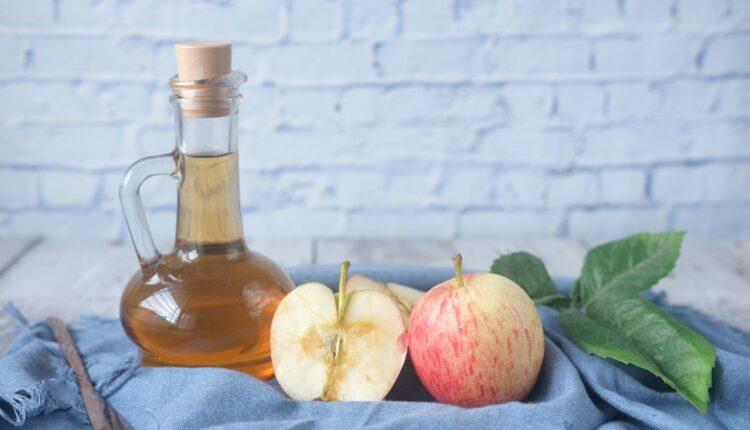 Kašika jabukovog sirćeta pre spavanja uklanja čak 10 zdravstvenih tegoba
