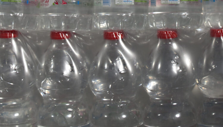 Kad čujete čemu mogu da posluže plastične flaše čuvaćete ih kao oči u glavi