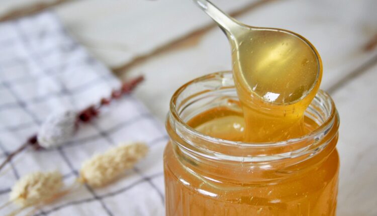 Šta će se dogoditi sa vašim telom ako pojedete kašičicu meda pred spavanje?